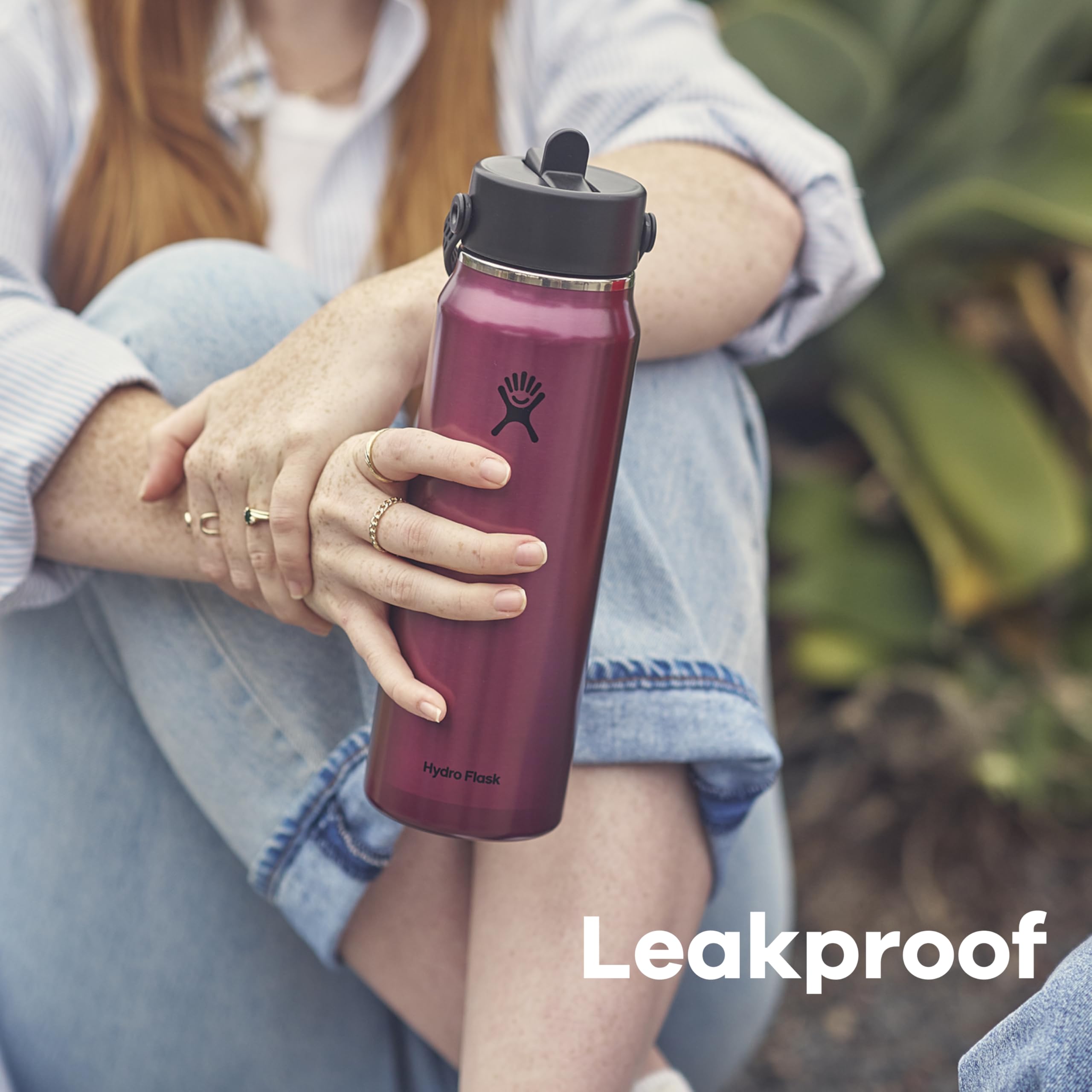 Hydro Flask 32 Oz Lightweight Wide Straw Lid - Insulated Stainless Steel Water Bottle - Hiking, Commuting Garnet Red - Image 7
