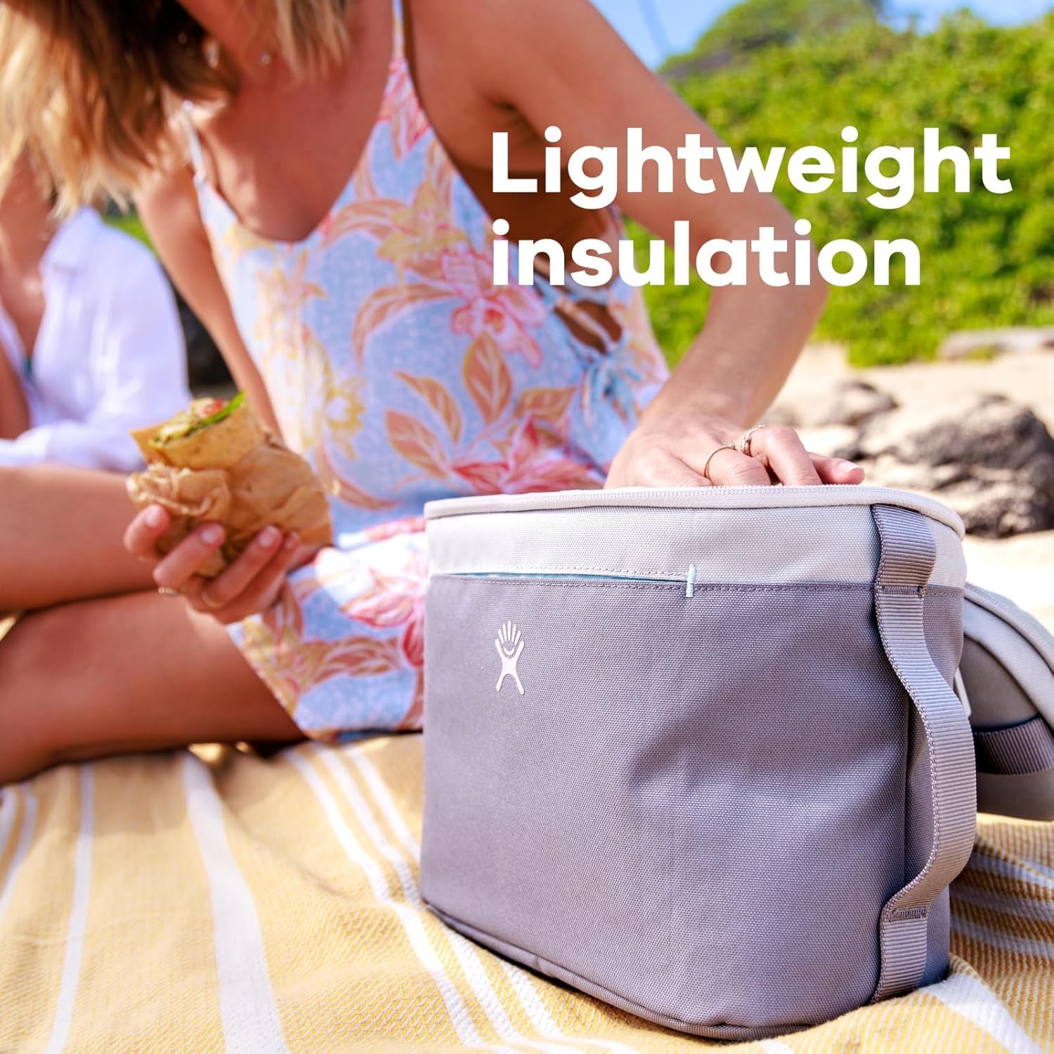 Hydro Flask Lunch Bag – Insulated Adult Lunch Cooler for Men and Women 5 L Beachplum Purple - Image 3